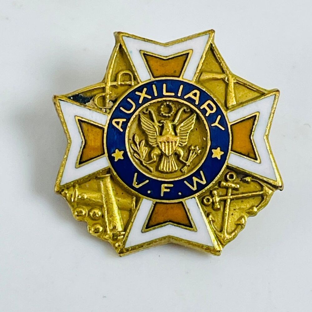 VFW Auxiliary Pinback Button Enamel Star BBCO Military Veteran Gold Tone Hat Pin